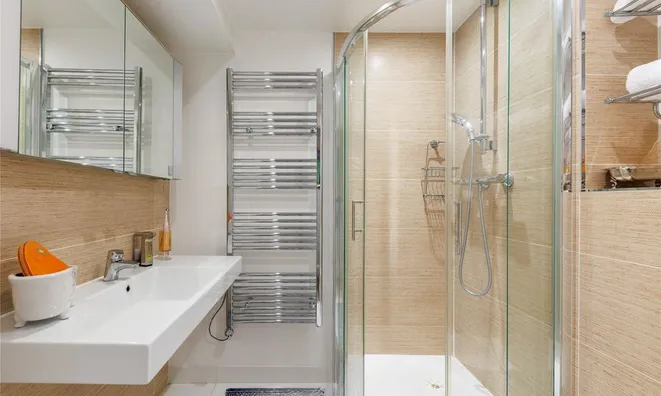 Недвижимость Crown Lodge, 12 Elystan Street: 2