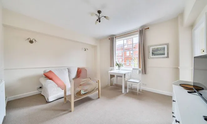 Недвижимость Hamlet Gardens, Ravenscourt Park: 2