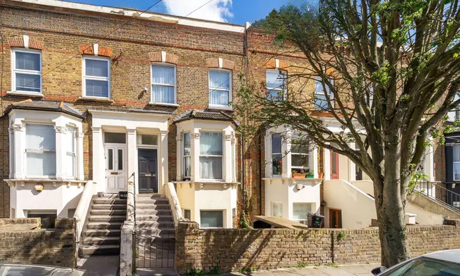 Недвижимость Portnall Road: 10