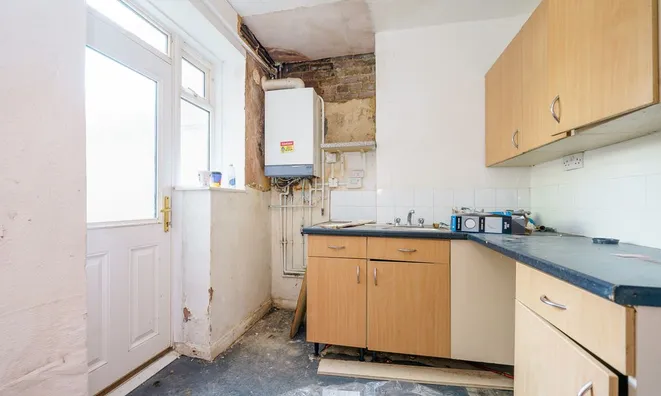 Недвижимость Portnall Road: 15