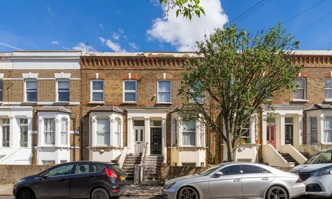 Недвижимость Portnall Road: 21