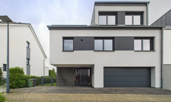 Недвижимость House 4 bedrooms for sale in Peppange: 2