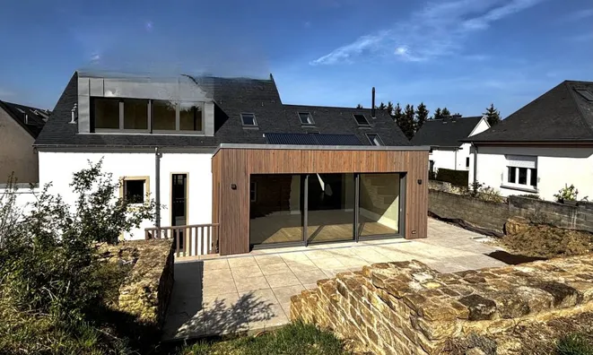 Недвижимость House 5 bedrooms for sale in Alzingen: 5