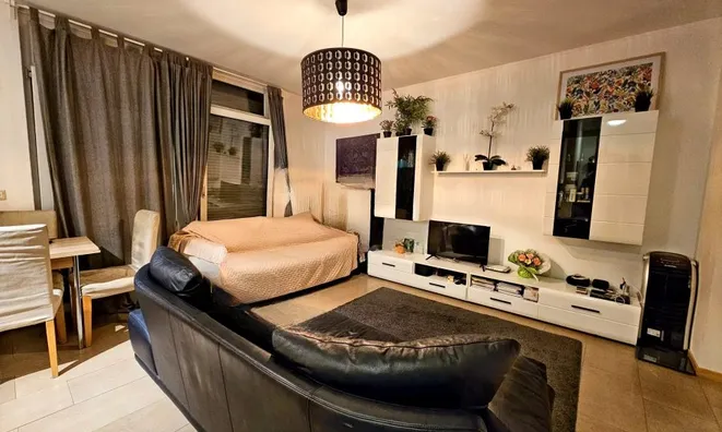 Недвижимость Apartment 1 bedroom for sale in Altwies: 2
