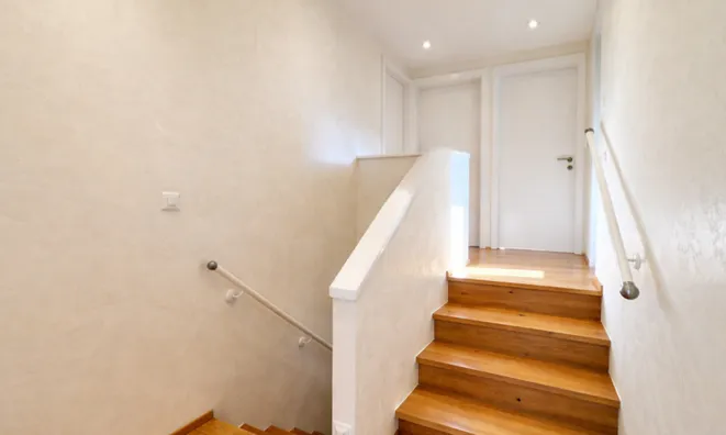 Недвижимость Single house 5.5 rooms: 9