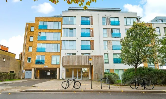 Недвижимость Glenthorne Road: 5