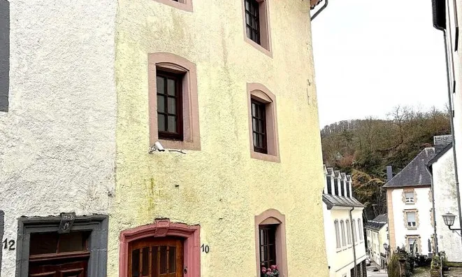 Недвижимость House 4 bedrooms for sale in Esch-sur-Sure: 1