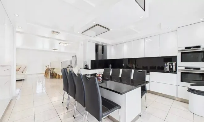 Недвижимость Detached house 6 bedrooms for sale in Bous: 2