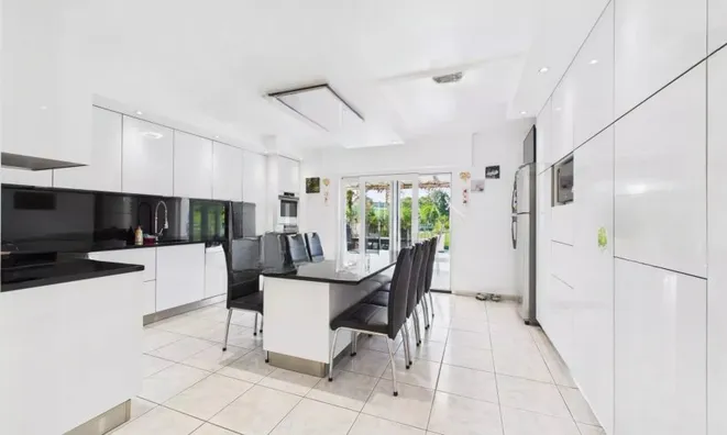 Недвижимость Detached house 6 bedrooms for sale in Bous: 4