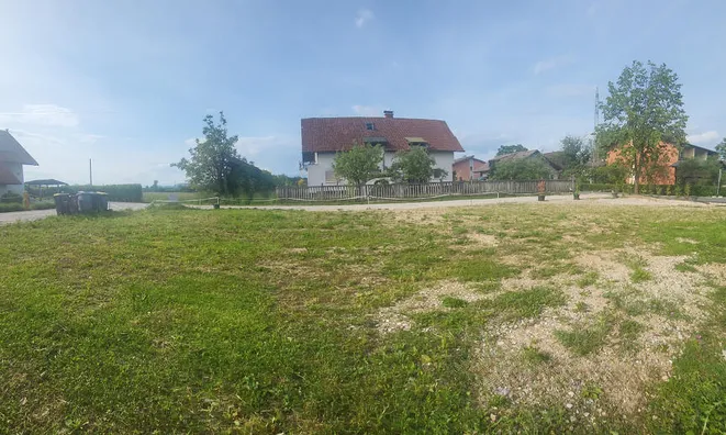 Недвижимость Участок, Пригодный для Строительства, Новая Любляна, Мосте.: 1