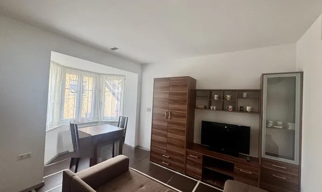 Недвижимость Квартира 3-комнатная Новоцентр: 1