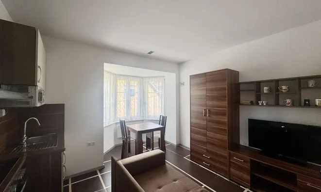 Недвижимость Квартира 3-комнатная Новоцентр: 11