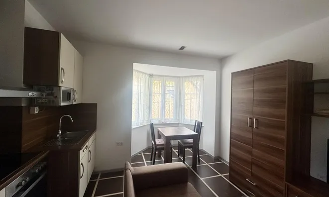 Недвижимость Квартира 3-комнатная Новоцентр: 12