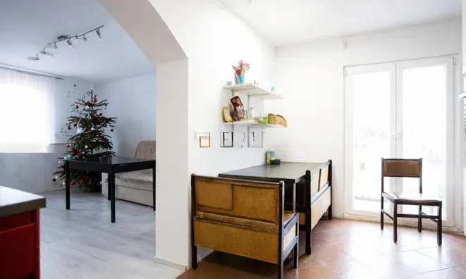 Недвижимость Пятикомнатная и более квартира в Нова Сеча: 9