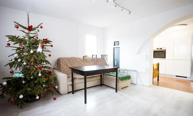 Недвижимость Пятикомнатная и более квартира в Нова Сеча: 10