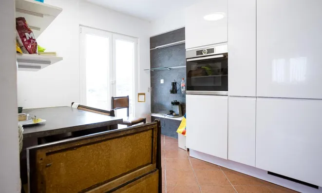 Недвижимость Пятикомнатная и более квартира в Нова Сеча: 13