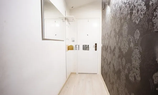 Недвижимость Пятикомнатная и более квартира в Нова Сеча: 16