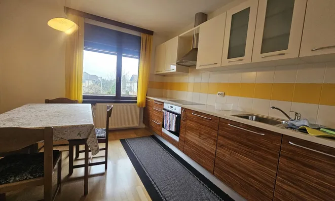 Недвижимость Дом, Врховцы: 2