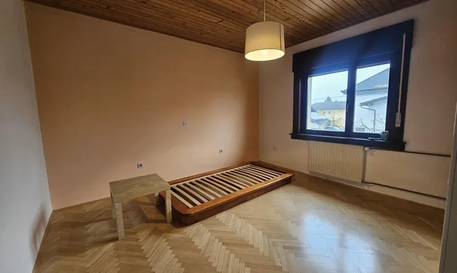 Недвижимость Дом, Врховцы: 6