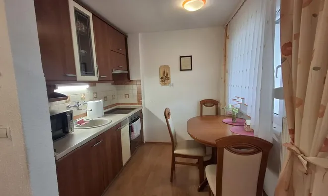 Недвижимость Дом с террасой Ново Залог: 8