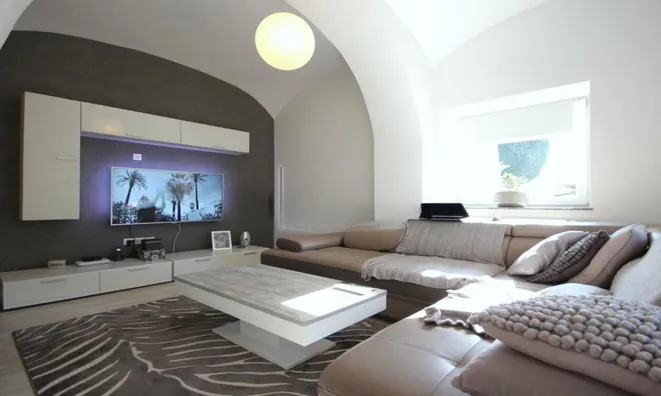 Недвижимость Дом, Тихое Место: 2