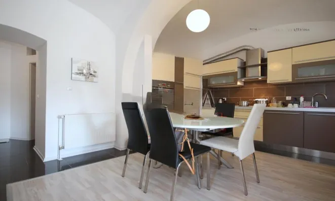 Недвижимость Дом, Тихое Место: 4