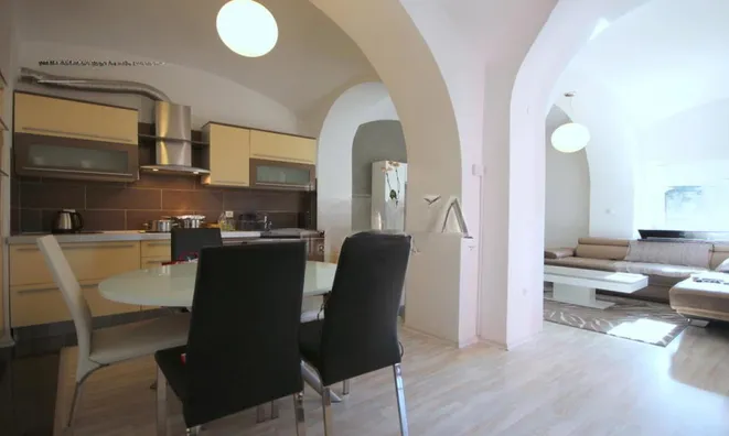 Недвижимость Дом, Тихое Место: 11