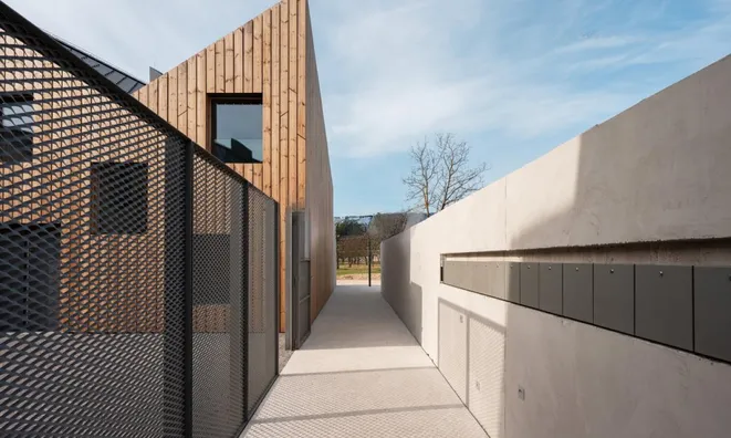 Недвижимость Дом с террасой на озере: 6