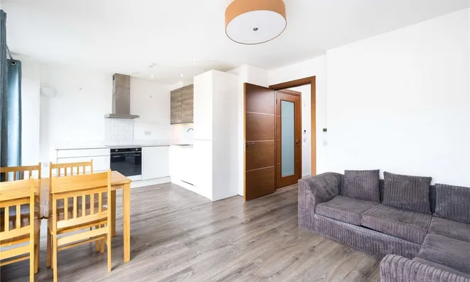 Недвижимость Oak Apartments, 42 Well Street: 2