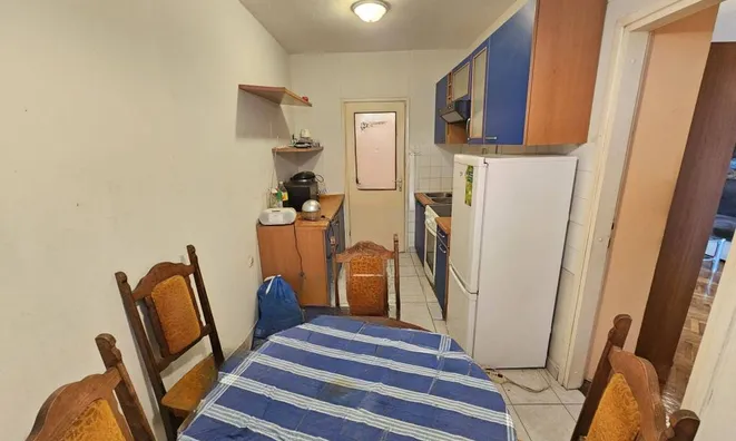 Недвижимость Трёхкомнатная квартира Зора: 4