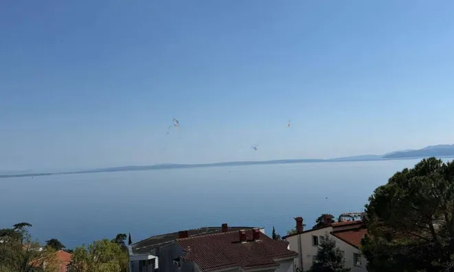 Недвижимость Четырехкомнатная квартира Воложко: 2