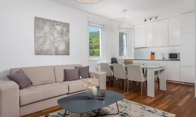 Недвижимость Трёхкомнатная квартира в Опатии: 7