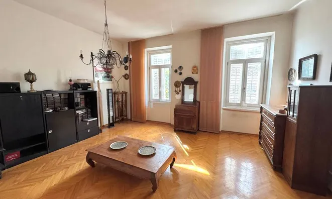 Недвижимость Трехкомнатная в центре Гориции: 4