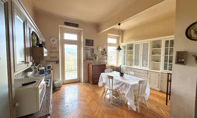 Недвижимость Трехкомнатная в центре Гориции: 8