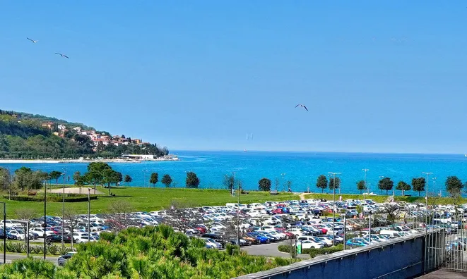 Недвижимость Квартира в Зелёном парке: 2