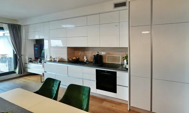 Недвижимость Квартира в Зелёном парке: 4