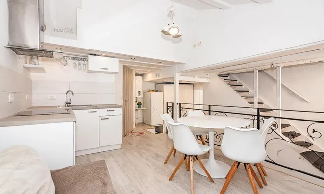 Недвижимость Четырёхкомнатная квартира в Пиране: 1