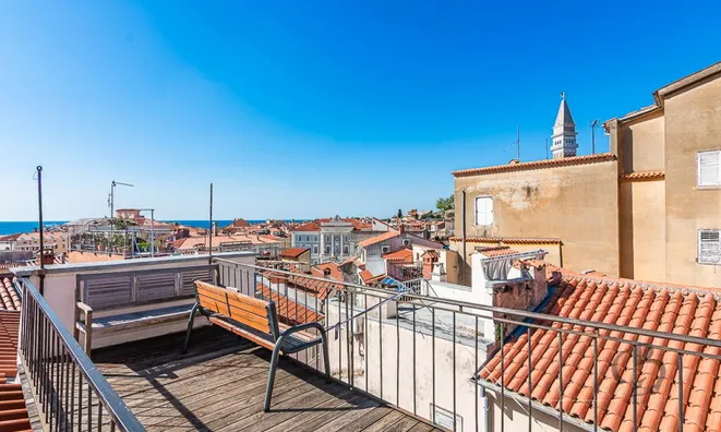 Недвижимость Четырёхкомнатная квартира в Пиране: 21