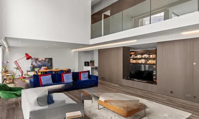 Недвижимость Duplex 8 rooms: 6