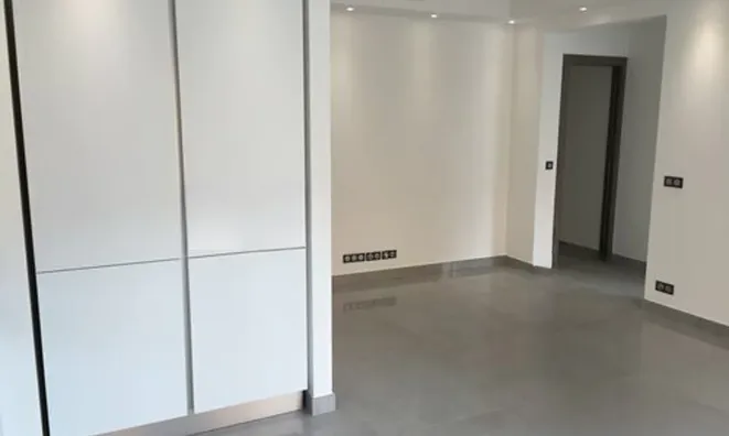 Недвижимость Apartment Monaco, Port: 3