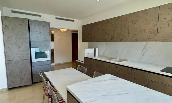 Недвижимость Apartment Monaco, La Rousse: 3