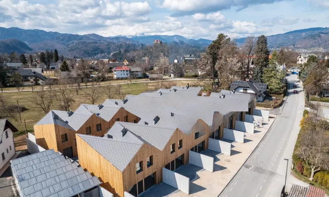 Недвижимость Дом с террасой Резиденция Озеро BLED: 2