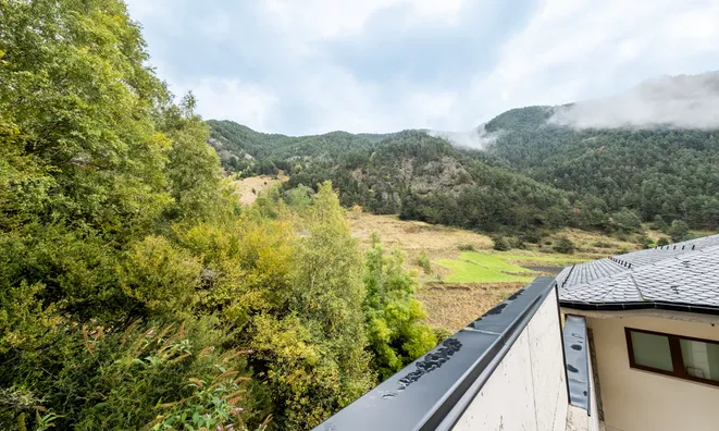 Недвижимость Apartment for sale in Arinsal, 2 bedrooms: 15