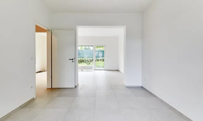 Недвижимость House 4 bedrooms for sale in Luxembourg-Verlorenkost: 4