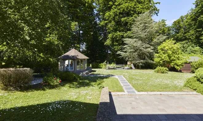 Недвижимость House 4 bedrooms for sale in Senningerberg: 4