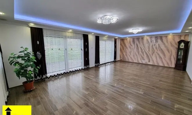 Недвижимость Semi-detached house 5 bedrooms for sale in Oberpallen: 3