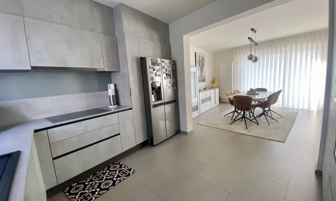 Недвижимость House 4 bedrooms for sale in Kayl: 5