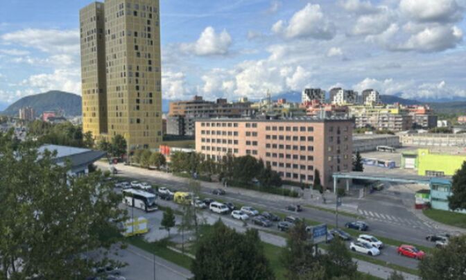 Квартира, 4 комнаты Новая Шишка