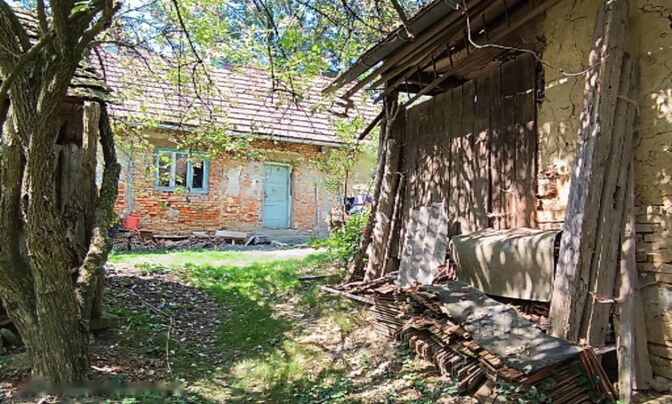 Дом, Негова, Словения