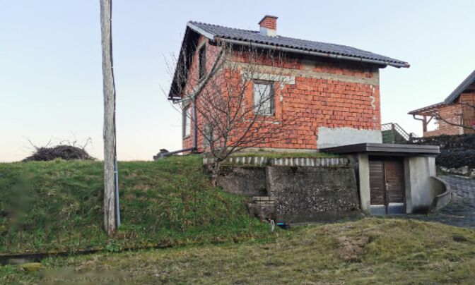 Дом, Рачки Врх